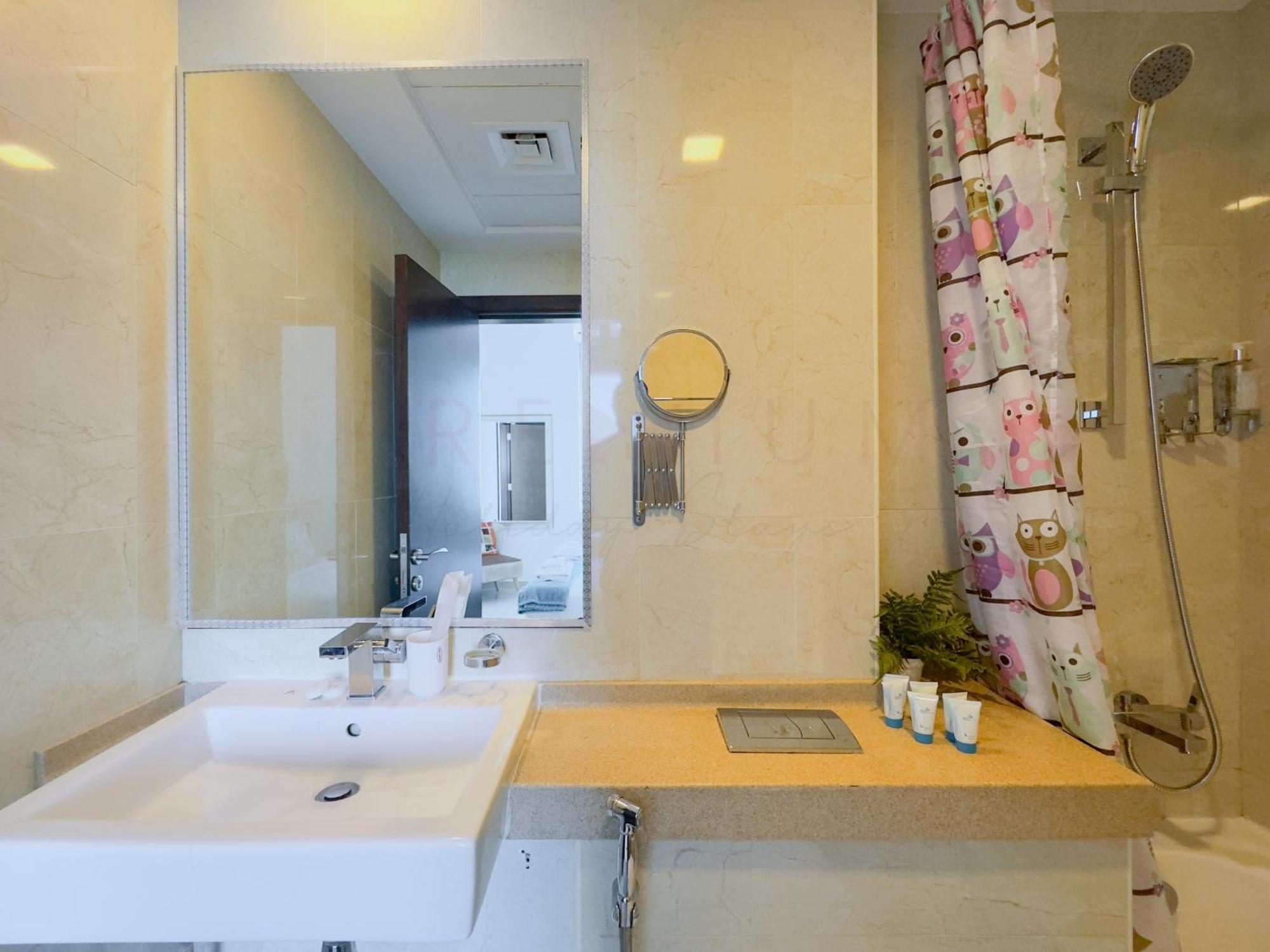 Exquisite 1br In Botanica Tower Marina1004 *